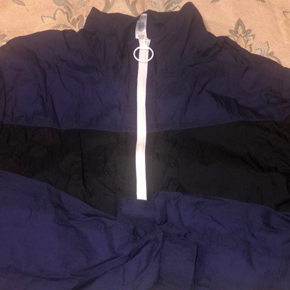 American apparel wind breaker